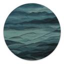 Stampa per Pareti Roerich Hills - Paesaggio Montano Blu - Sir Edward x Grigory Gladarev - Alu-Dibond Rotondo
