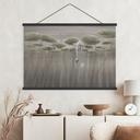 Textielposter Lotusbloemen met zwaan in het water in grijs - Ms Tiff