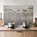 Spatscherm Lotusbloemen met zwaan in water in grijs - Ms Tiff