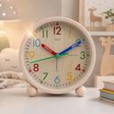 Sveglia da tavolo effetto legno con numeri colorati per bambini – 11x12x5 cm