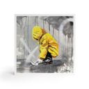 Holzbild zum Hinstellen Kind mit Papierschiff Streetart - Habib - 15x15 cm