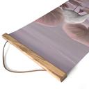 Textielposter lotusbloemen met zwaan in water in donkerroze - Ms Tiff - Panorama