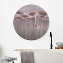 Wanddecoratie lotusbloemen met zwaan in water in schemerroze - Ms Tiff - Alu-Dibond Rond