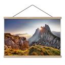 Textielposter zonsopgang boven de bergen in Zuid-Tirol