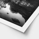 Póster Paisaje pintoresco con lago de montaña de aguas cristalinas - Hintersee