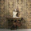 non-woven tapet med skinnende vinger guld ornamental af Harald Glööckler