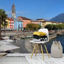 Fototapet Havnepromenade i Lago Maggiore - 384x260 cm
