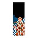 Póster de tela mujer delante de fondo azul y blanco - Hülya - Panorama