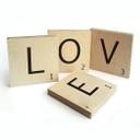 Træbogstaver - Scrabble - Love
