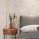 Engblomsttapet lilla blå hvid - Ikke-vævet tapet med blomster i akvarel-look