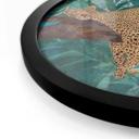 Børneværelse plakat leopard i smaragdgrøn jungle - Manovski - Round