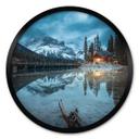 Póster Idilio de montaña en el lago del atardecer - Bing Li - Round