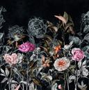 Fototapet med motiv af mørke blomster vintage blomster i sort med rosé 2,7 x 2,65 m