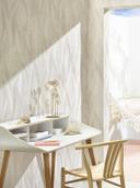 Non-woven tapet i kunstnerisk bølgelook og beige bølge