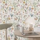 Mønstret tapet Forårseng med sommerfugle - UN Designs