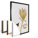 Plakat - Orara Studio - Hummingbird and Flower - golden flower