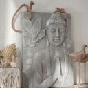 Buddha Wandskulptur mit Blumen in Steinoptik - mit Seil - 39,5x55 cm