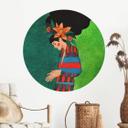 Vinilo decorativo Mujer con vestido a rayas y flores naranjas - Hülya - Redondo