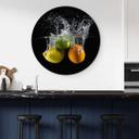 Tableau sur alu-Dibond rond Mogyorosi - Des éclats fruités d'agrumes