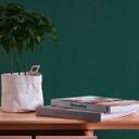 Ensfarvet grønt tapet i tekstil-look - vægbeklædning mørkegrøn - non-woven tapet