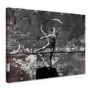 Lienzo Banksy en Ucrania - Bailarina acrobática
