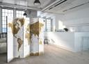 Screen room divider - Verdenskort - Hvide oceaner, 5-delt - 225x172 cm