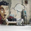 Fantasy StreetArtWoman tapet i gråbeige - non-woven tapet Designwalls 2 - 2,55 x 3,5 m