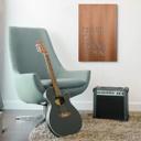 Decoración en madera caoba - Chaos is a friend of mine