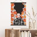 Tekstil plakat kvinde med retro valmueblomster - Hülya