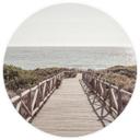 Tapet cirkel Anløbsbro til stranden - 1X Studio - vliesetapet/selvklæbende non-woven tapet