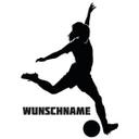 Sticker mural joueuse de football qui tire à personnaliser