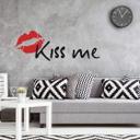 Kiss me (tofarvet) wallsticker