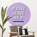 Vinilo decorativo Please leave by 9 - Fritsch - Redondo