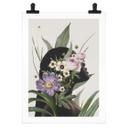 Póster Frida Floral Studio - Silueta de mujer con flores moradas