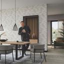 Bølgetapet, mønstret tapet Fashion for Walls 4 af Guido Maria Kretschmer beige