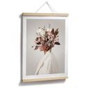 Póster Polilla - Belleza con sombrero de flores