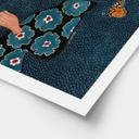 Póster mujer con vestido de flores y mariposa - Hülya