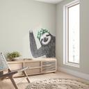 Vinkende dovendyr med blomsterkrans Wallsticker - Korenkova