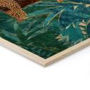 Cuadro de madera de un leopardo en una selva verde esmeralda - Manovski