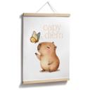Plakat til børneværelset - Capybara med sommerfugl - Capy Diem