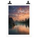 Póster Zhang - Paisaje fluvial asiático al atardecer