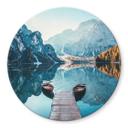 Glasbillede - Gangbro i træ ved Pragsøen i Dolomitterne