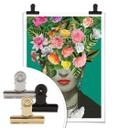 Póster Frida Estudio Floral - Retrato Frida
