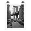 Póster Bolton - Estilo en Manhattan con el emblemático puente de Brooklyn