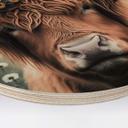 Cuadro de madera Treechild - Vaca de las Highlands con corona de flores - Redondo