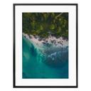 Póster La vista desde arriba: Bosque y mar
