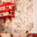 Papel pintado tejido-no tejido botánico en verde claro y blanco - diseño mural con motivos florales de la naturaleza