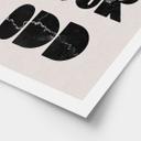 Plakat med ordsprog Own your odd | Motiverende ordsprog i sort og hvid