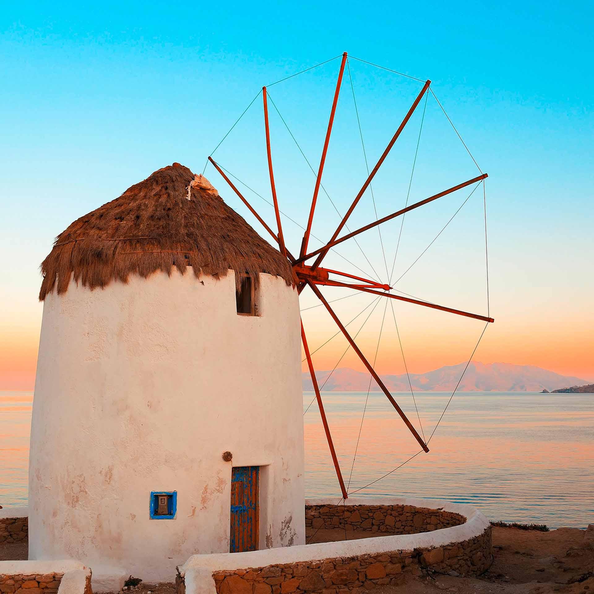 GreekWindmill landschapsbehang in blauwbruin - vliesbehang Designwalls 2 - 2,55 x 3,5 m