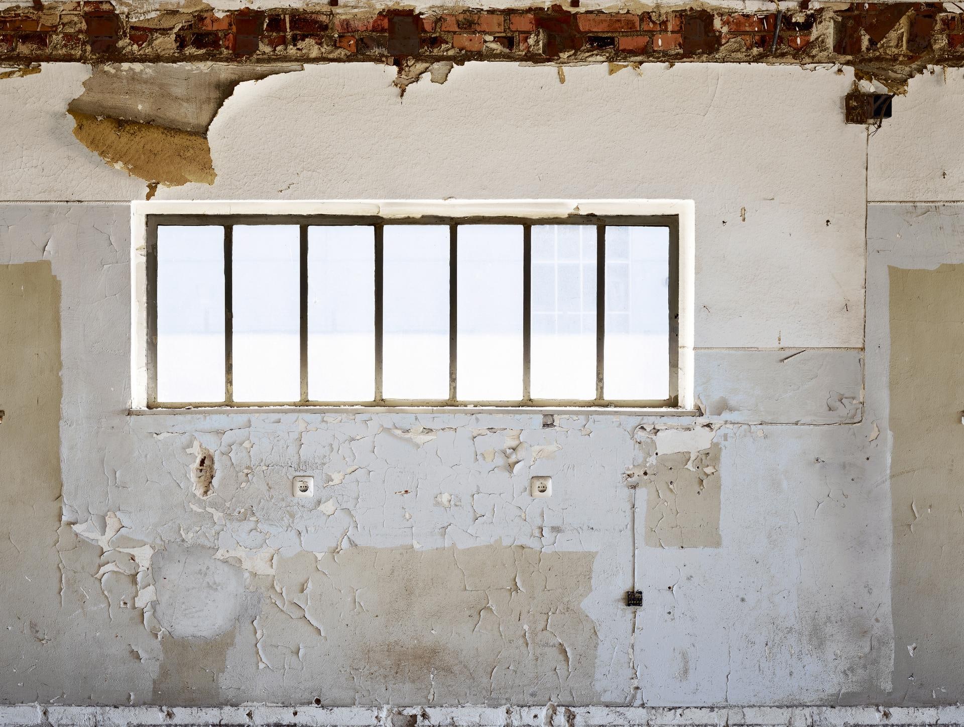 behang industrieel beige grijs - vliesbehang beton Livingwalls - mat en glad